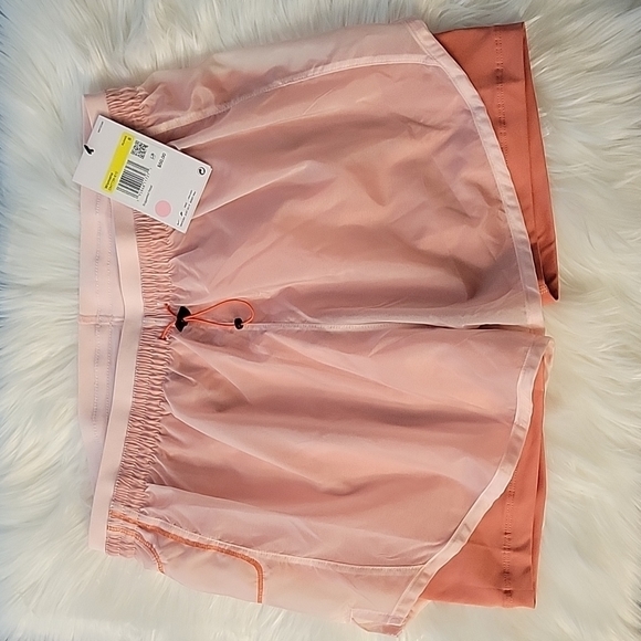 NIKE Women's Running Shorts - Picture 2 of 9